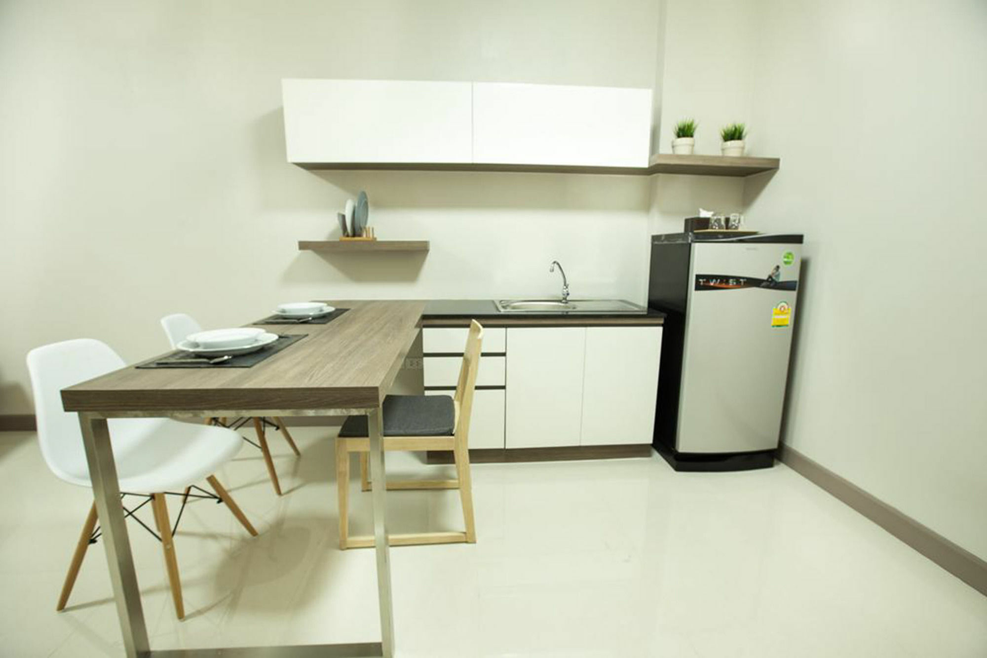 Central Place Serviced Apartment Angsila Chonburi Eksteriør bilde